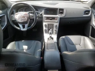 2017 Volvo S60 Inscription с VIN LYV402TKXHB147631, выставлен на аукционе Copart как лот 58393595 с пробегом 63 827 миль миль и Списание • Salvage title. История ставок и продаж доступна на DreamBid. Изображение 8.