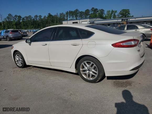 2014 Ford Fusion SE with VIN 1FA6P0HD8E5384669, listed as a Copart auction lot 53373495 with 125,450 mi miles and Clean Title. Bid and sale history available at carsss.com. Image 2.