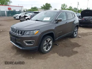 2019 Jeep Compass Limited z VIN 3C4NJDCBXKT747585, wystawiony jako IAAI lot #42209573 z przebiegiem 79 740 mil mil oraz . Historia ofert i sprzedaży dostępna na DreamBid. Obrazek 17.