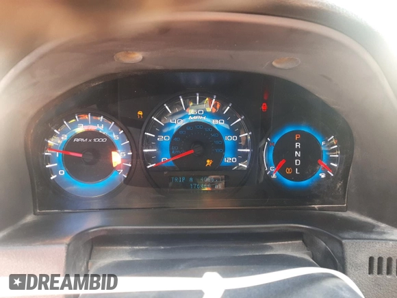 2011 Ford Fusion SEL with VIN 3FAHP0JA7BR193424, listed as a Copart auction lot 41810125 with 176,466 mi miles and Salvage Title. Bid and sale history available at DreamBid. Image 9.