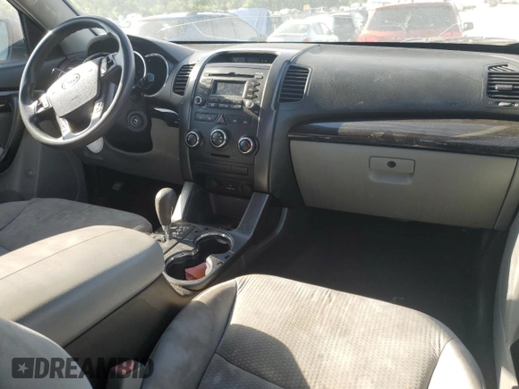 2011 Kia Sorento LX with VIN 5XYKT3A13BG075748, listed as a Copart auction lot 55957955 with Not Provided miles and Clean Title. Bid and sale history available at DreamBid. Image 8.
