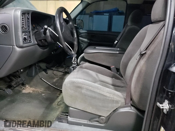 2005 Chevrolet Silverado 1500 Z71 with VIN 1GCEK19B05E155961, listed as a Copart auction lot 51905635 with 127,124 mi miles and Clean Title. Bid and sale history available at DreamBid. Image 7.