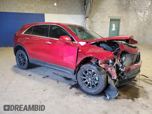 2021 Cadillac XT4 AWD Luxury with VIN 1GYFZBR44MF056778, listed as a Copart auction lot 80963854 with 32,069 mi miles and Salvage Title. Bid and sale history available at carsss.com. Image 4.
