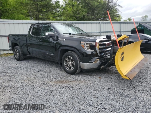 2019 GMC Sierra 1500 SLE z VIN 1GTR9BED3KZ210093, wystawiony jako Copart lot #57950595 z przebiegiem 53 968 mil mil oraz Szkoda całkowita • Salvage title. Historia ofert i sprzedaży dostępna na DreamBid. Obrazek 4.