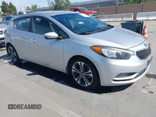 2016 Kia Forte EX with VIN KNAFX5A81G5529152, listed as a IAAI auction lot 41945679 with 108,098 mi miles and . Bid and sale history available at carsss.com. Image 1.