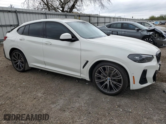 2023 BMW X4 xDrive30i z VIN 5UX33DT03P9S09146, wystawiony jako Copart lot #45924425 z przebiegiem 28 502 mil mil oraz Szkoda całkowita • Salvage title. Historia ofert i sprzedaży dostępna na DreamBid. Obrazek 4.