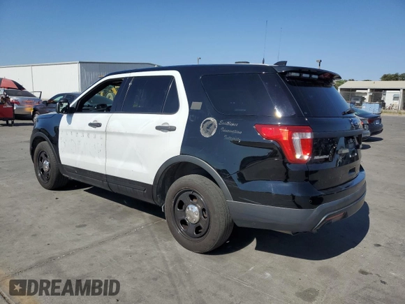 2017 Ford Police Interceptor Utility с VIN 1FM5K8AR3HGC34773, выставлен на аукционе Copart как лот 61687625 с пробегом Не указан миль и Чистый • Clean title. История ставок и продаж доступна на DreamBid. Изображение 2.