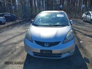 2013 Honda Fit with VIN JHMGE8H38DC048569, listed as a IAAI auction lot 41898777 with 130,461 mi miles. Bid and sale history available at carsss.com. Image 12.