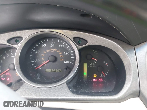 2002 Toyota Highlander with VIN JTEGD21A620038093, listed as a IAAI auction lot 42303785 with 205,743 mi miles and . Bid and sale history available at DreamBid. Image 7.
