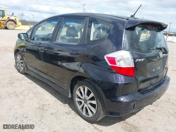 2013 Honda Fit Sport with VIN JHMGE8H56DC043291, listed as a IAAI auction lot 41870050 with NaN miles. Bid and sale history available at carsss.com. Image 3.