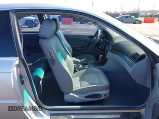 2001 BMW 3 Series 330Ci with VIN WBABN534X1JU35879, listed as a IAAI auction lot 41596963 with 206,953 mi miles. Bid and sale history available at carsss.com. Image 5.