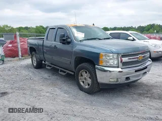 2012 Chevrolet Silverado 1500 LT with VIN 1GCRKSE77CZ229990, listed as a IAAI auction lot 42005336 with 229,317 mi miles. Bid and sale history available at carsss.com. Image 1.