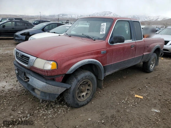 2000 Mazda B-Series 4WD Truck SE with VIN 4F4ZR17X5YTM16777, listed as a Copart auction lot 45692135 with 202,047 mi miles and Salvage Title. Bid and sale history available at carsss.com. Image 1.
