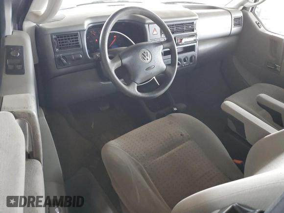 2002 Volkswagen EuroVan MV with VIN WV2NB47082H069960, listed as a Copart auction lot 45790435 with 203,008 mi miles and Salvage Title. Bid and sale history available at DreamBid. Image 8.