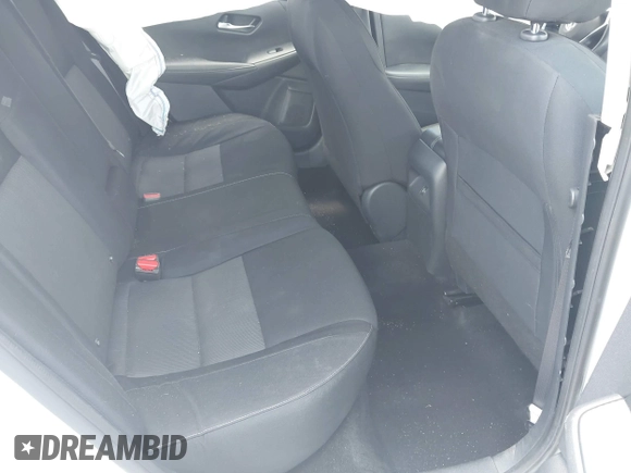 2020 Nissan Sentra SV z VIN 3N1AB8CV6LY292612, wystawiony jako IAAI lot #41924671 z przebiegiem 104 253 mil mil oraz . Historia ofert i sprzedaży dostępna na DreamBid. Obrazek 8.