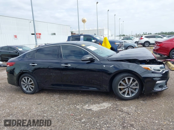 2020 Kia Optima EX Premium with VIN 5XXGU4L16LG395819, listed as a IAAI auction lot 41713909 with 72,096 mi miles. Bid and sale history available at carsss.com. Image 14.