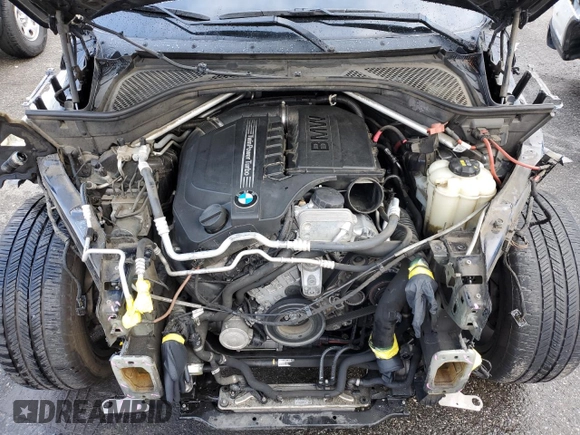 2016 BMW X6 sDrive35i with VIN 5UXKU0C54G0F93393, listed as a Copart auction lot 39393874 with 103,254 mi miles and . Bid and sale history available at DreamBid. Image 11.