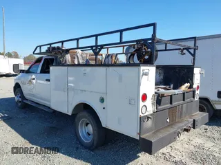2018 Ram 3500 Tradesman with VIN 3C7WRSCL3JG165767, listed as a IAAI auction lot 40612945 with 1 mi miles. Bid and sale history available at carsss.com. Image 3.