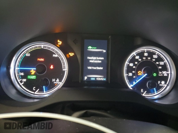 2022 Toyota Venza LE with VIN JTEAAAAH4NJ106864, listed as a Copart auction lot 64600374 with 43,642 mi miles and Salvage Title. Bid and sale history available at carsss.com. Image 9.