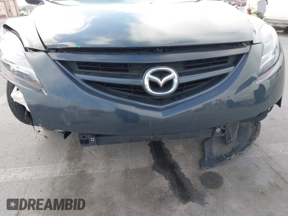 2012 Mazda Mazda6 i Touring with VIN 1YVHZ8DH5C5M23617, listed as a IAAI auction lot 42066528 with 181,796 mi miles. Bid and sale history available at carsss.com. Image 6.