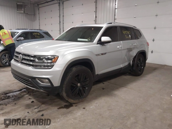 2018 Volkswagen Atlas 3.6L V6 SEL with VIN 1V2MR2CA5JC521172, listed as a IAAI auction lot 41957029 with 108,439 mi miles. Bid and sale history available at carsss.com. Image 17.