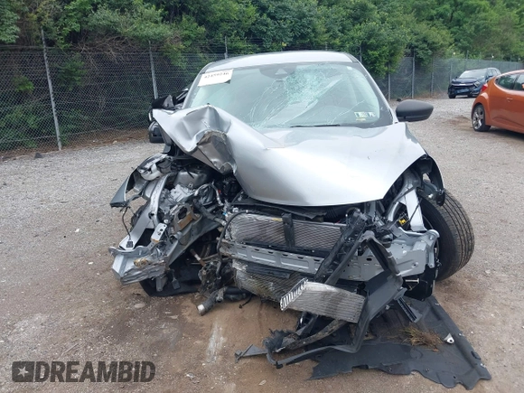 2022 Ford Escape SE z VIN 1FMCU9G60NUA45967, wystawiony jako IAAI lot #42459246 z przebiegiem Nie podano mil oraz . Historia ofert i sprzedaży dostępna na DreamBid. Obrazek 12.