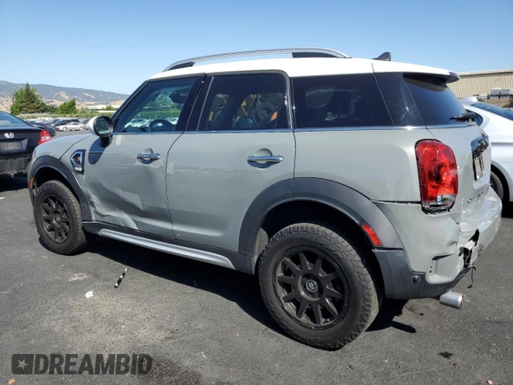 2018 MINI Countryman Cooper S with VIN WMZYT3C32J3E00307, listed as a Copart auction lot 62218445 with 41,652 mi miles and Salvage title. Bid and sale history available at DreamBid. Image 2.