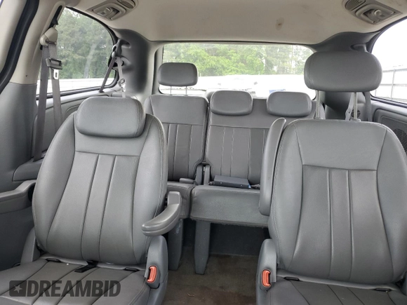 2006 Chrysler Town & Country Touring z VIN 2A4GP54L46R871164, wystawiony jako Copart lot #54726995 z przebiegiem 200 086 mil mil oraz Szkoda całkowita • Salvage title. Historia ofert i sprzedaży dostępna na DreamBid. Obrazek 10.