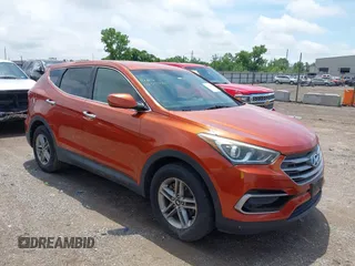 2017 Hyundai Santa Fe 2.4L z VIN 5XYZT3LB3HG412769, wystawiony jako IAAI lot #42510494 z przebiegiem 131 067 mil mil oraz . Historia ofert i sprzedaży dostępna na DreamBid. Obrazek 1.