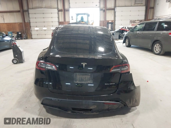 2022 Tesla Model Y Long Range z VIN 7SAYGDEE0NF342215, wystawiony jako IAAI lot #42136858 z przebiegiem 53 037 mil mil oraz . Historia ofert i sprzedaży dostępna na DreamBid. Obrazek 15.