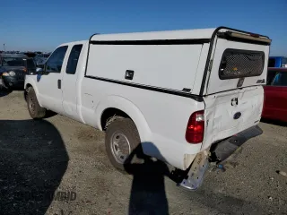 2016 Ford F-250 XLT with VIN 1FT7X2A68GEA99236, listed as a Copart auction lot 72819203 with 223,416 mi miles and Salvage title. Bid and sale history available at DreamBid. Image 2.