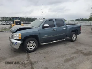 2013 Chevrolet Silverado 1500 LT with VIN 3GCPCSE02DG153586, listed as a Copart auction lot 51762165 with 149,659 mi miles and Salvage Title. Bid and sale history available at DreamBid. Image 1.