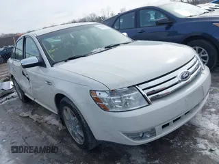 2009 Ford Taurus Limited with VIN 1FAHP25W49G102337, listed as a IAAI auction lot 41580686 with 88,190 mi miles. Bid and sale history available at carsss.com. Image 1.