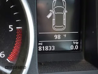 2014 Volkswagen Golf TDI w/Sunroof & Nav с VIN WVWDM7AJ7EW006825, выставлен на аукционе IAAI как лот 42505465 с пробегом 81 833 миль миль и . История ставок и продаж доступна на DreamBid. Изображение 16.