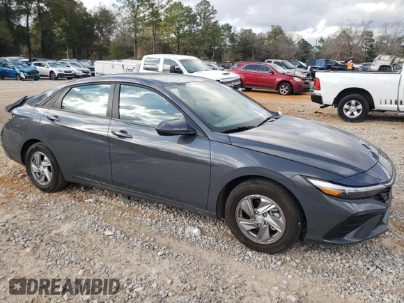 2024 Hyundai Elantra SE with VIN KMHLL4DG3RU794576, listed as a Copart auction lot 43931935 with 2,194 mi miles and Salvage title. Bid and sale history available at DreamBid. Image 4.