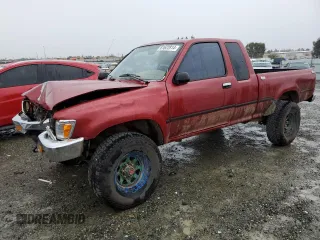 1992 Toyota Pickup DLX z VIN JT4VN13D5N5087125, wystawiony jako Copart lot #81622814 z przebiegiem 141 453 mil mil oraz Szkoda całkowita • Salvage title. Historia ofert i sprzedaży dostępna na DreamBid. Obrazek 1.