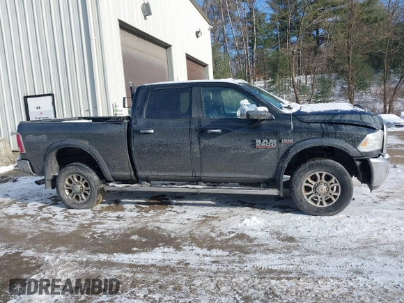 2018 Ram 2500 Laramie with VIN 3C6UR5FJXJG253495, listed as a IAAI auction lot 41084906 with 82,614 mi miles. Bid and sale history available at carsss.com. Image 13.
