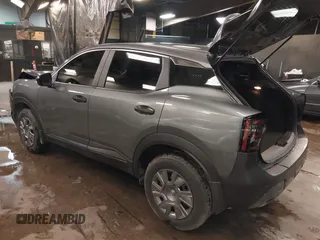 2025 Nissan Kicks S with VIN 3N8AP6BB1SL307799, listed as a IAAI auction lot 41527112 with 1,459 mi miles and . Bid and sale history available at carsss.com. Image 3.
