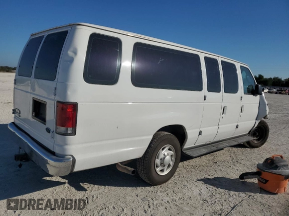 2008 Ford Econoline Passenger XL with VIN 1FBSS31L58DA58286, listed as a Copart auction lot 85953774 with 205,627 mi miles and Salvage Title. Bid and sale history available at DreamBid. Image 3.