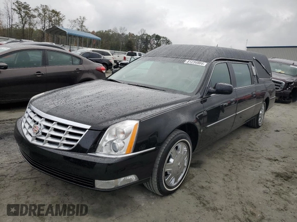 2006 Cadillac DTS Professional z VIN 1GEEH06Y86U500282, wystawiony jako Copart lot #81234904 z przebiegiem 61 611 mil mil oraz Szkoda całkowita • Salvage title. Historia ofert i sprzedaży dostępna na DreamBid. Obrazek 1.