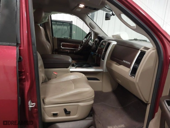 2011 Dodge Ram 2500 SLT with VIN 3D7UT2HL4BG557274, listed as a IAAI auction lot 41429360 with 261,453 mi miles. Bid and sale history available at carsss.com. Image 5.