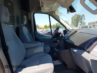 2015 Ford Transit Cargo с VIN 1FTYR2CM4FKA75946, выставлен на аукционе IAAI как лот 42579338 с пробегом 100 504 миль миль и . История ставок и продаж доступна на DreamBid. Изображение 5.