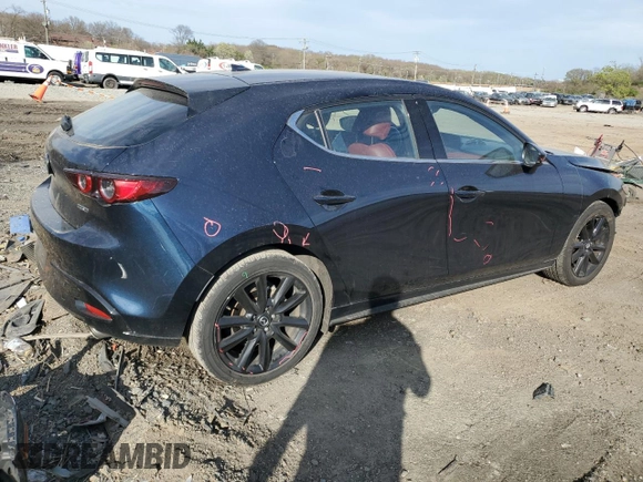 2020 Mazda Mazda3 Hatchback Premium Package with VIN JM1BPANM8L1164276, listed as a Copart auction lot 46992673 with 34,212 mi miles. Bid and sale history available at carsss.com. Image 3.