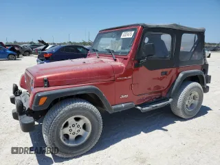 1998 Jeep Wrangler SE with VIN 1J4FY29P8WP805107, listed as a Copart auction lot 53324475 with 156,831 mi miles and Salvage Title. Bid and sale history available at carsss.com. Image 1.