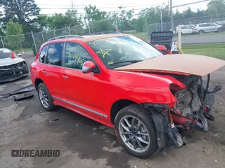 2006 Porsche Cayenne S z VIN WP1AB29P06LA69268, wystawiony jako IAAI lot #42279405 z przebiegiem Nie podano mil oraz . Historia ofert i sprzedaży dostępna na DreamBid. Obrazek 1.