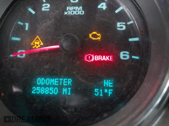 2009 Chevrolet Silverado 1500 LT with VIN 1GCEK29069Z138696, listed as a IAAI auction lot 42034503 with 258,850 mi miles and . Bid and sale history available at DreamBid. Image 15.