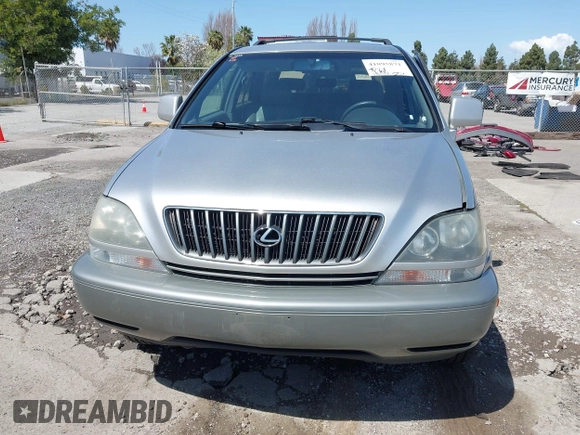 2000 Lexus RX 300 with VIN JT6GF10U1Y0064315, listed as a IAAI auction lot 41895871 with 181,101 mi miles. Bid and sale history available at carsss.com. Image 12.