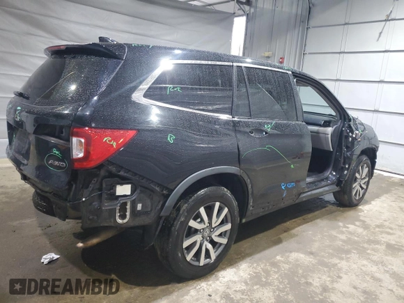2020 Honda Pilot EX z VIN 5FNYF6H31LB045537, wystawiony jako Copart lot #50521935 z przebiegiem 100 349 mil mil oraz Szkody całkowita. Historia ofert i sprzedaży dostępna na DreamBid. Obrazek 3.