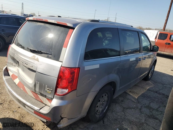 2019 Dodge Grand Caravan SXT with VIN 2C4RDGCG3KR804654, listed as a Copart auction lot 53072555 with 245,307 mi miles and Clean Title. Bid and sale history available at carsss.com. Image 3.
