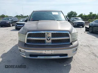 2010 Dodge 1500 TRX z VIN 1D7RV1GT5AS179033, wystawiony jako IAAI lot #42378439 z przebiegiem 192 045 mil mil oraz . Historia ofert i sprzedaży dostępna na DreamBid. Obrazek 12.